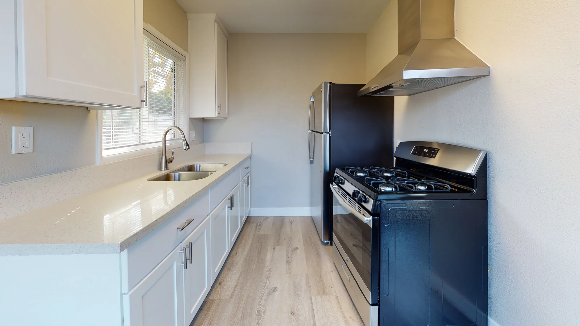 property for rent #3