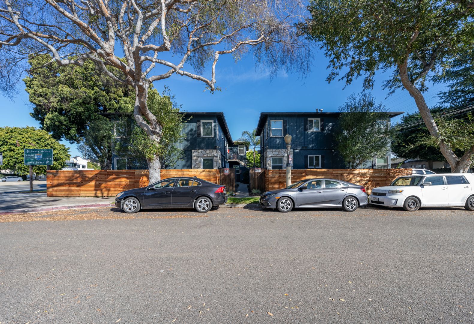Culver City Apartment: 3800 Albright Ave.