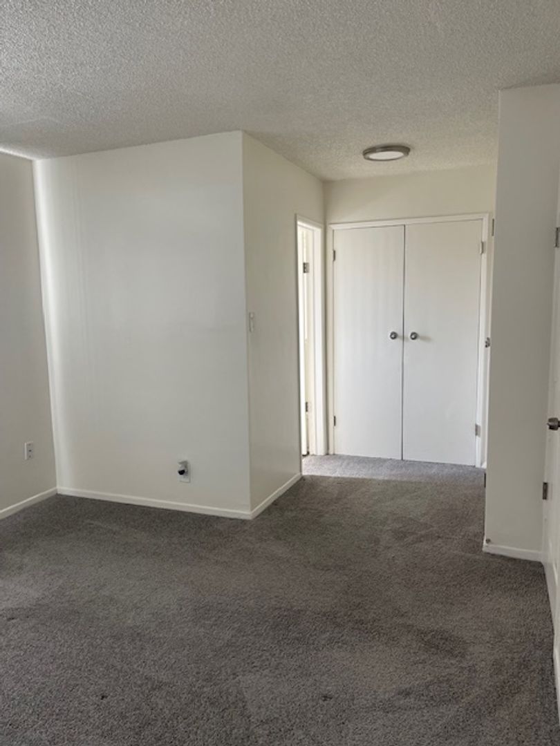 property for rent #6