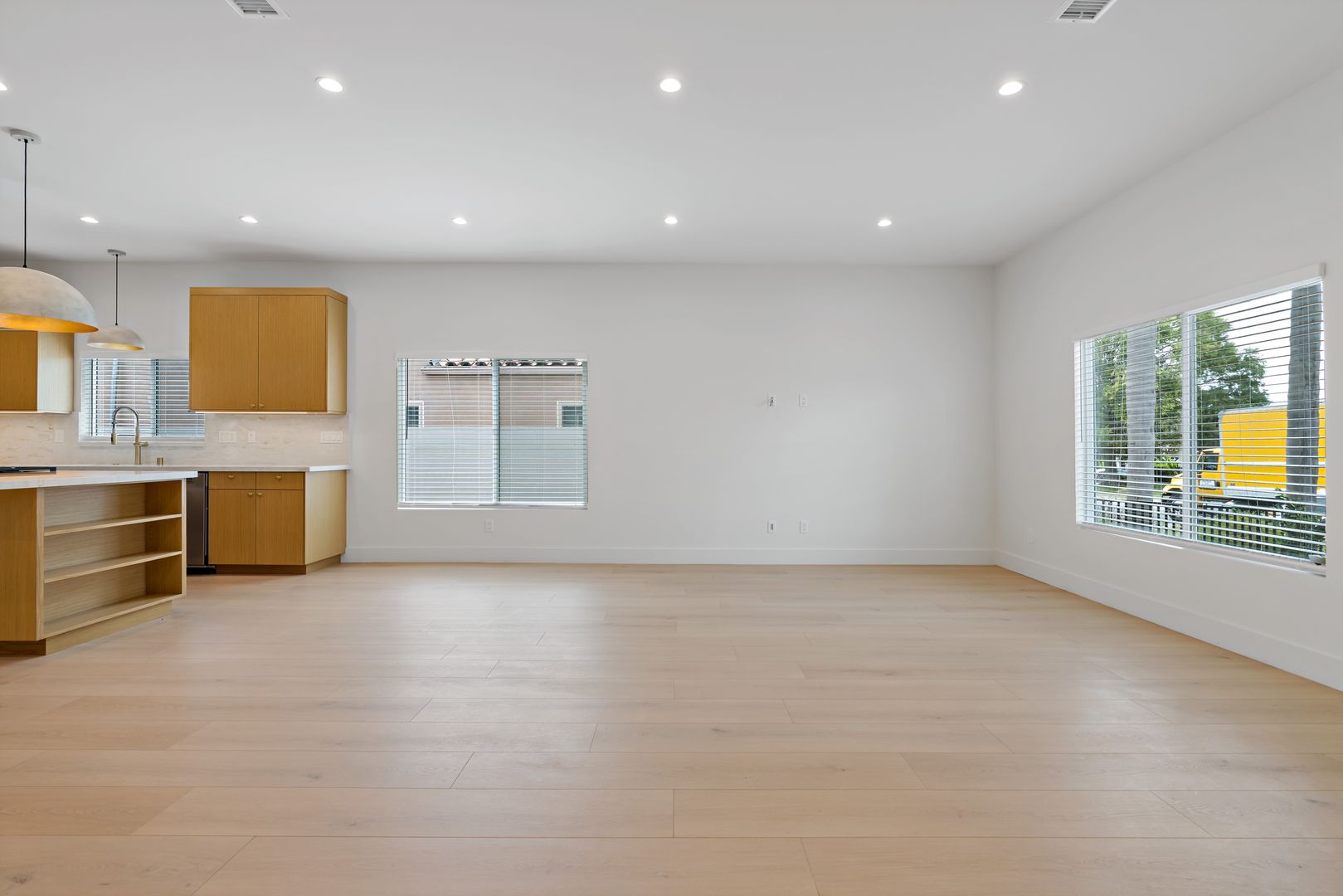 property for rent #1