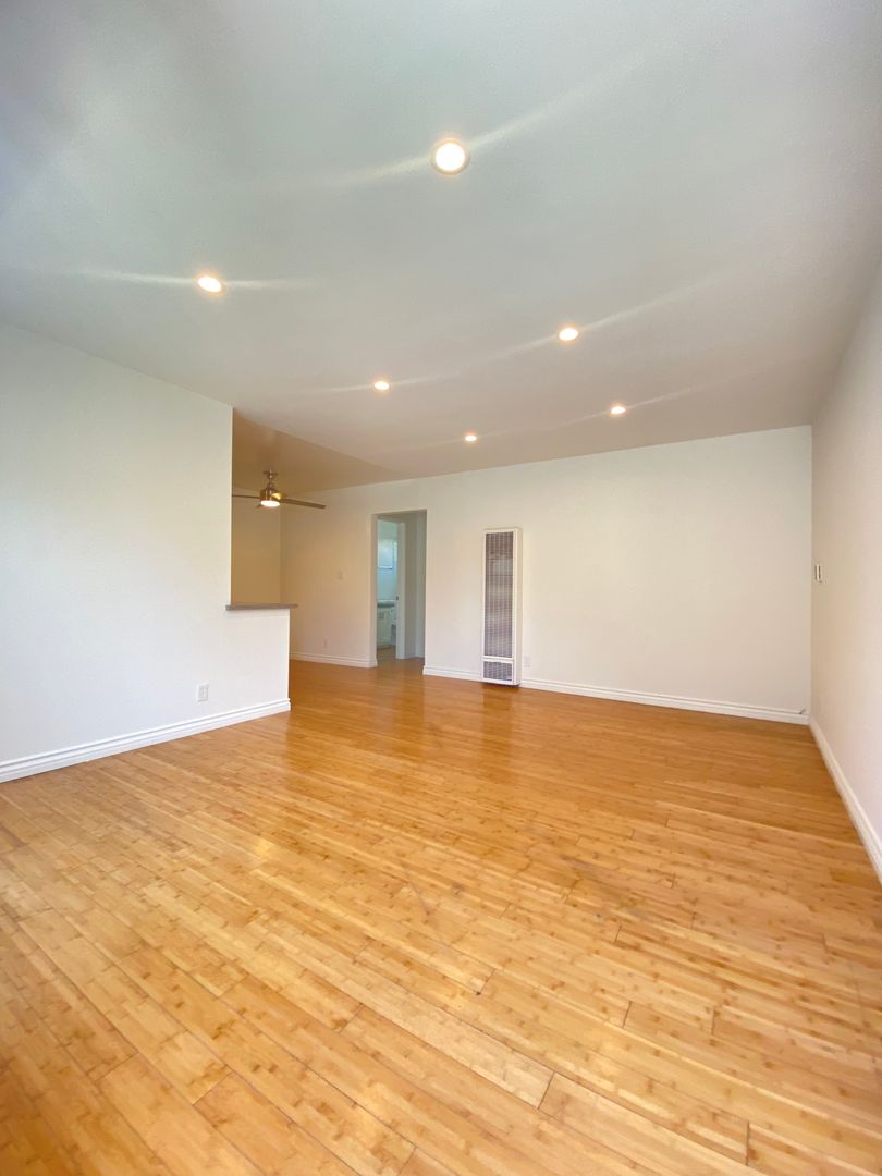 property for rent #1