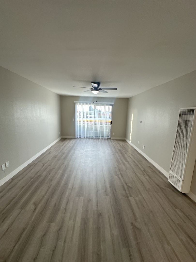 property for rent #1