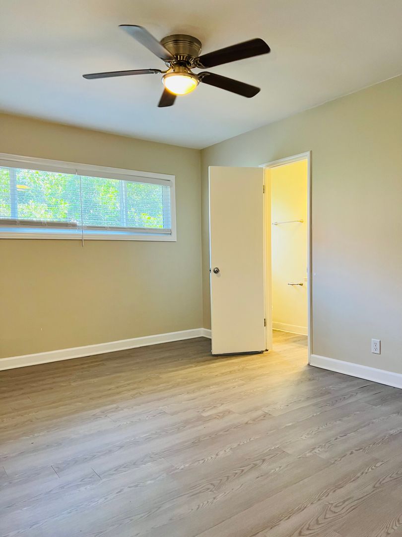 property for rent #5