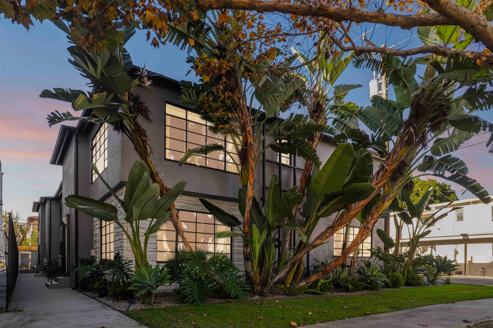 property for rent #1