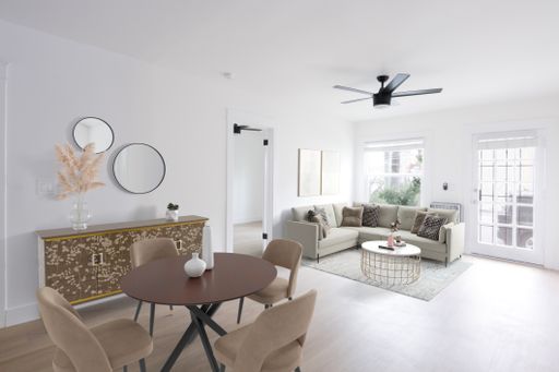 property 2020 S. Strongs Dr