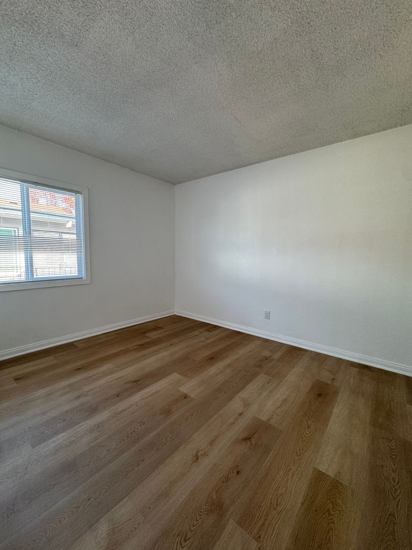 property for rent #7