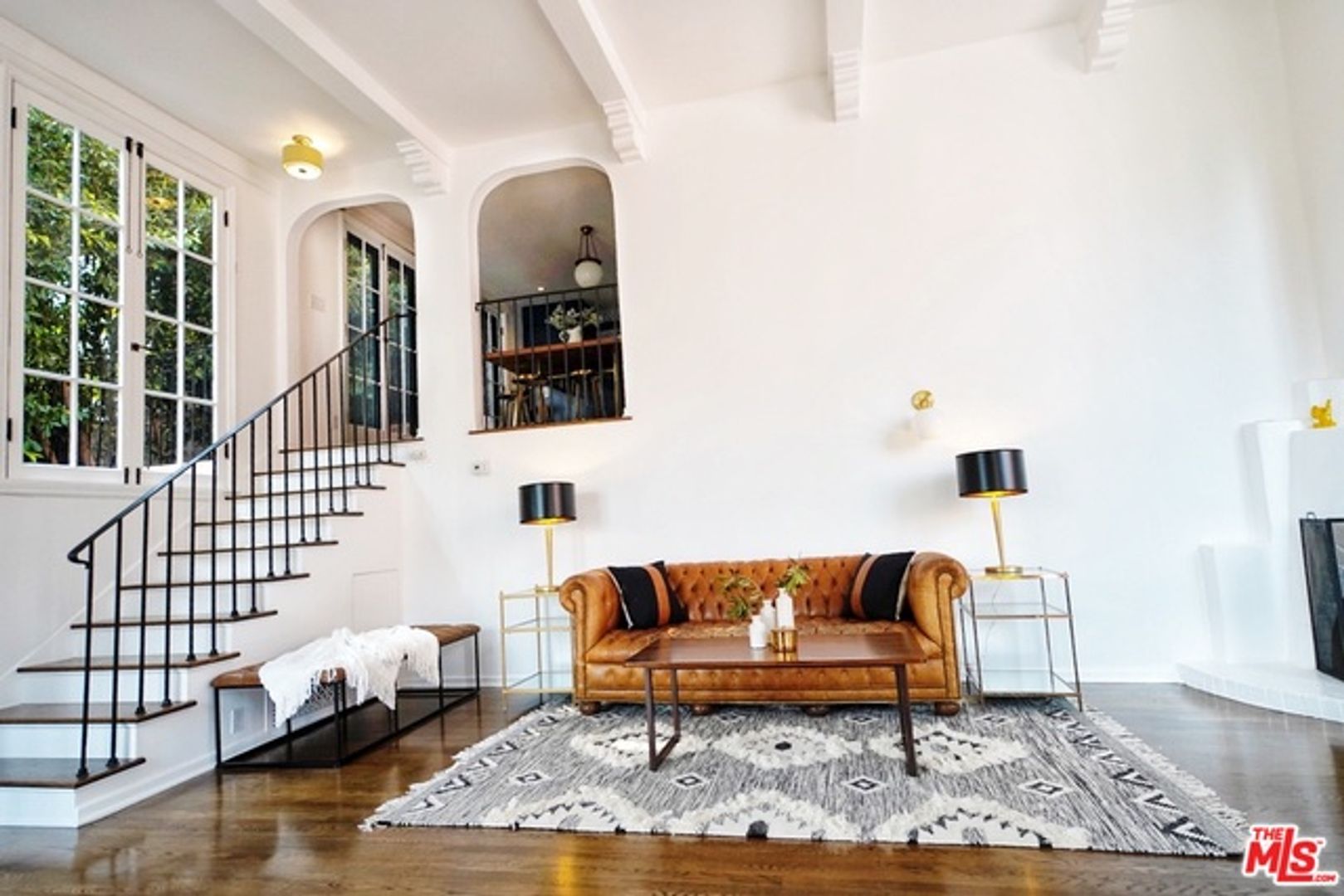 Los Angeles Apartment: 1901 Orchid Avenue