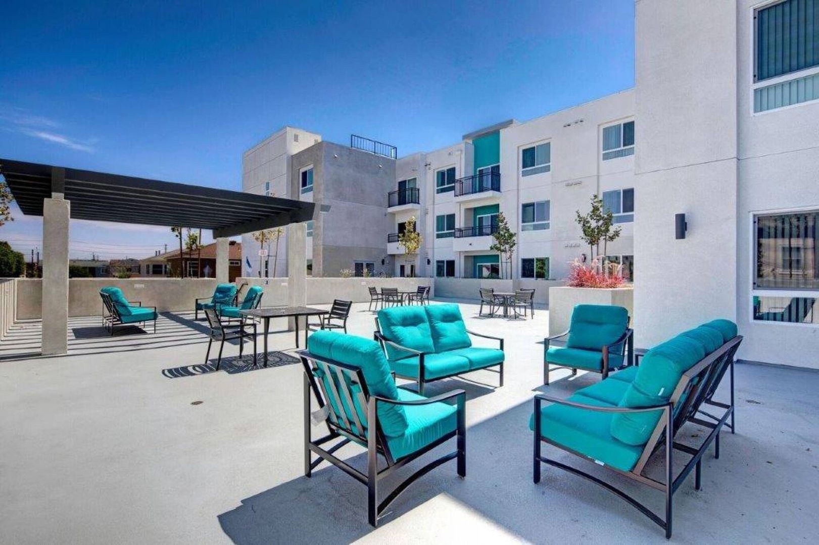 Los Angeles Apartment: 5762 Morley St.