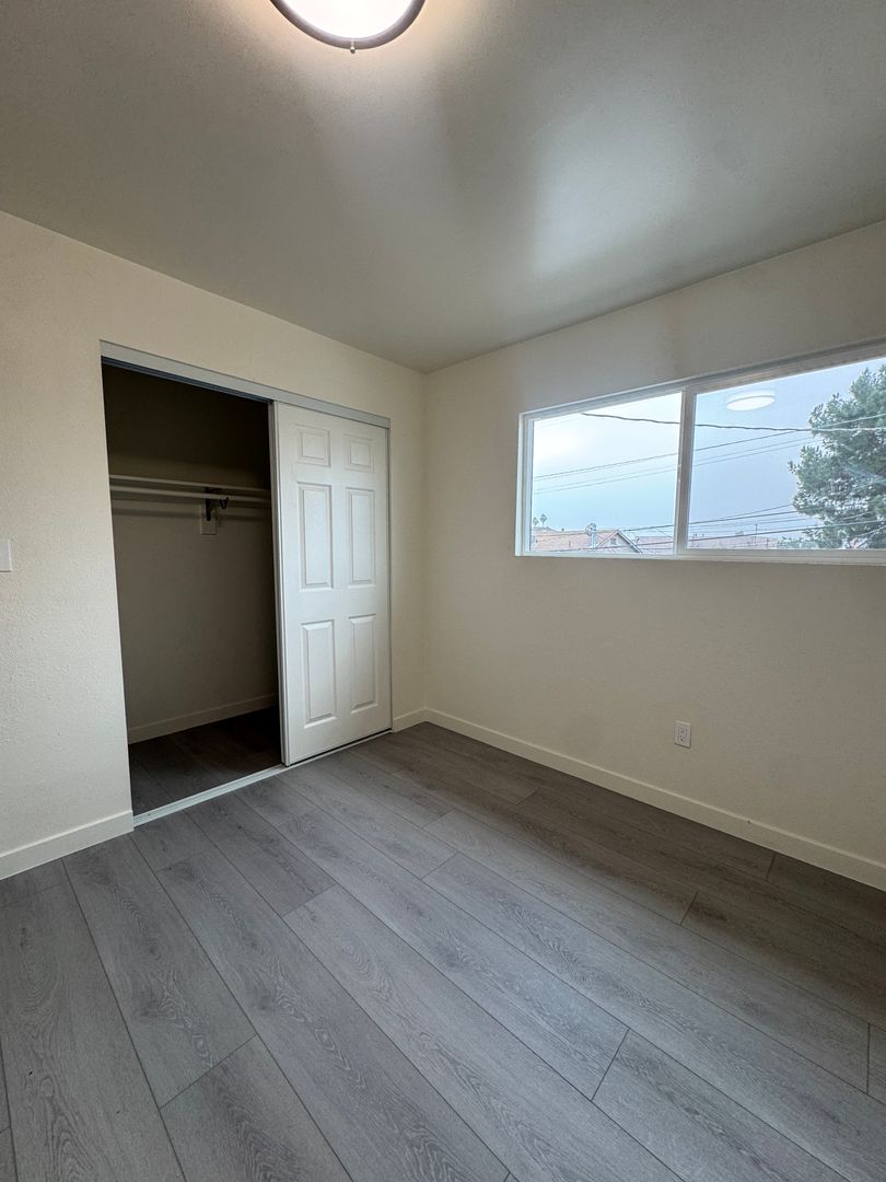 property for rent #5