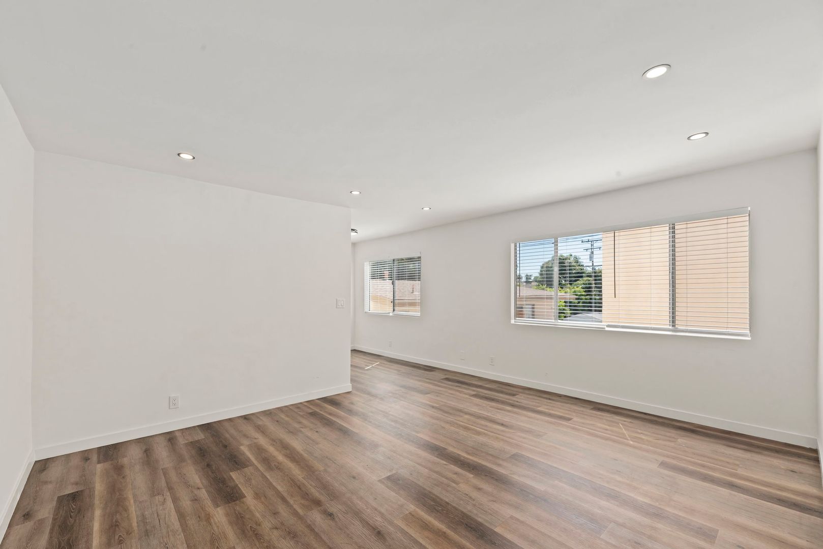 property for rent #1