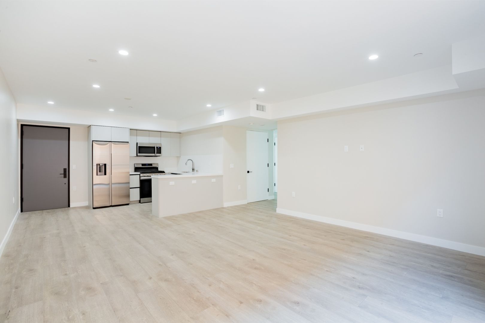 Los Angeles Apartment: 1846 N. Cherokee Avenue