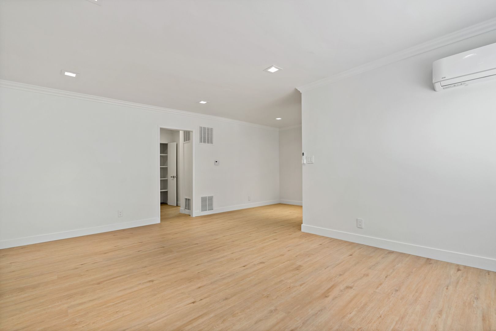 property for rent #5