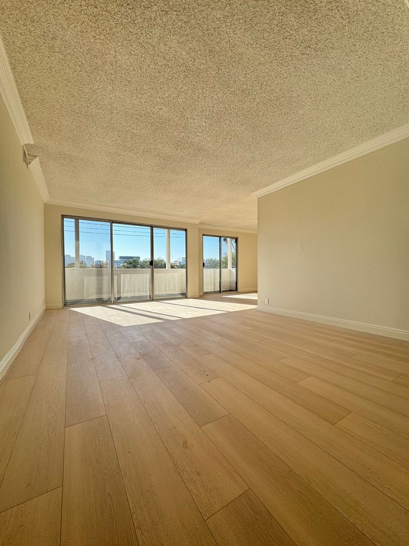 property for rent #1