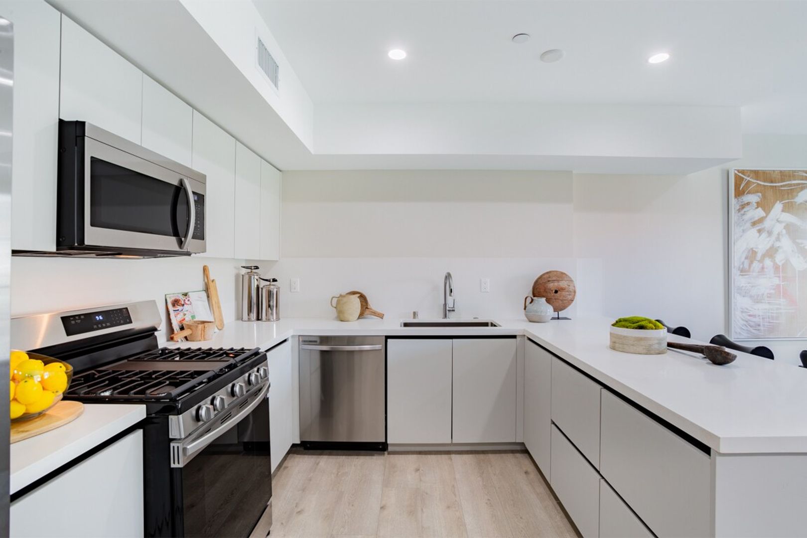 property for rent #4