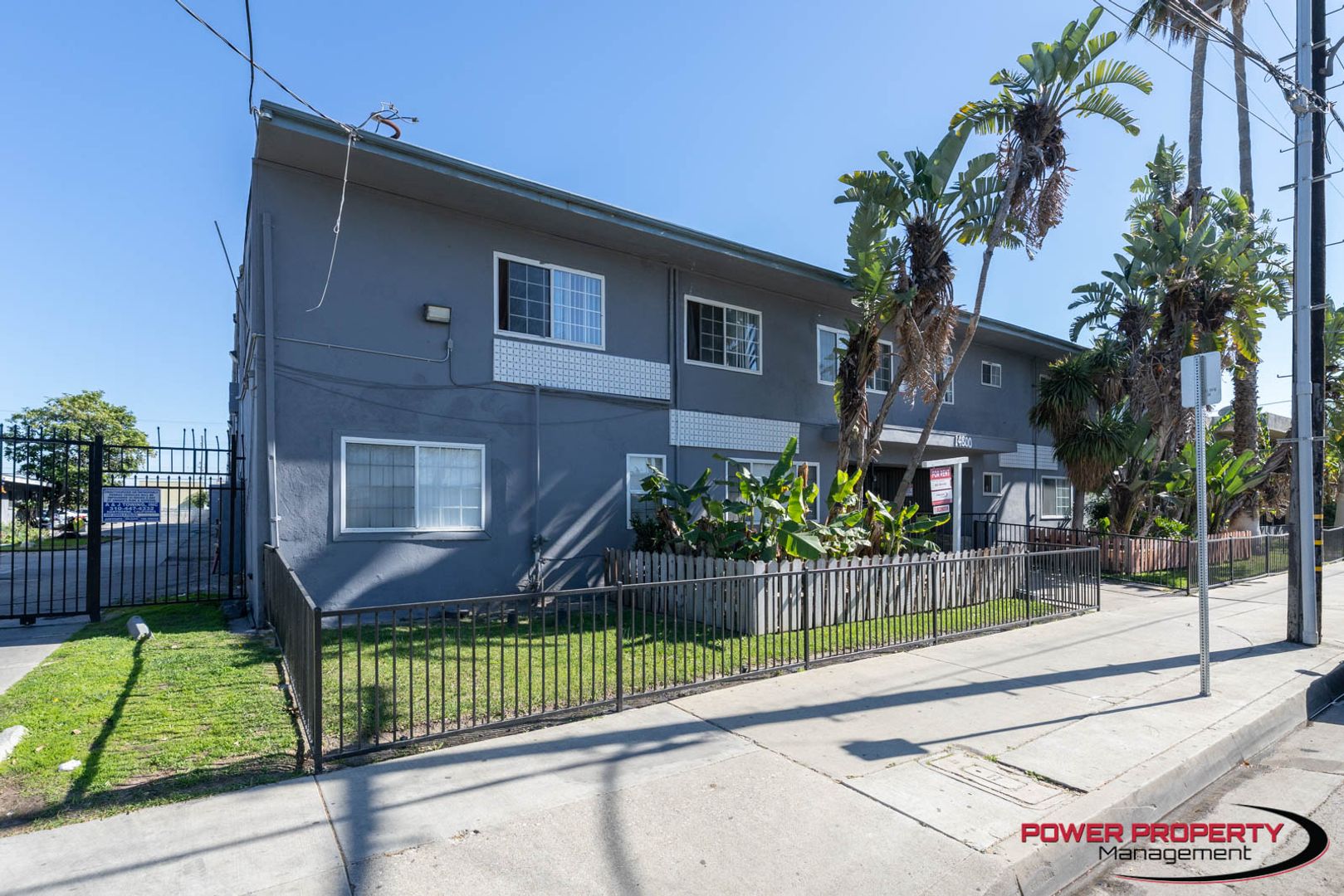 Gardena Apartment: 14800 Chadron Ave