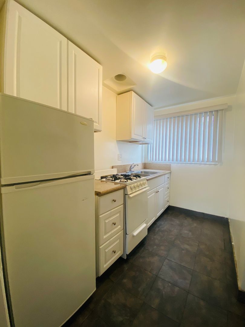 property for rent #1