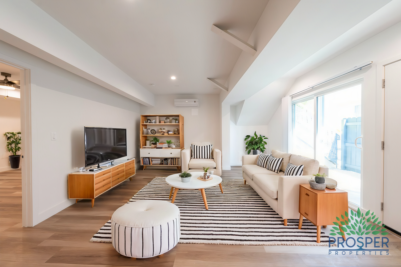 property for rent #1