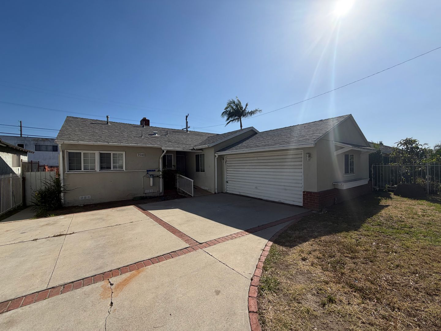 Inglewood House: 2540 Hudspeth St