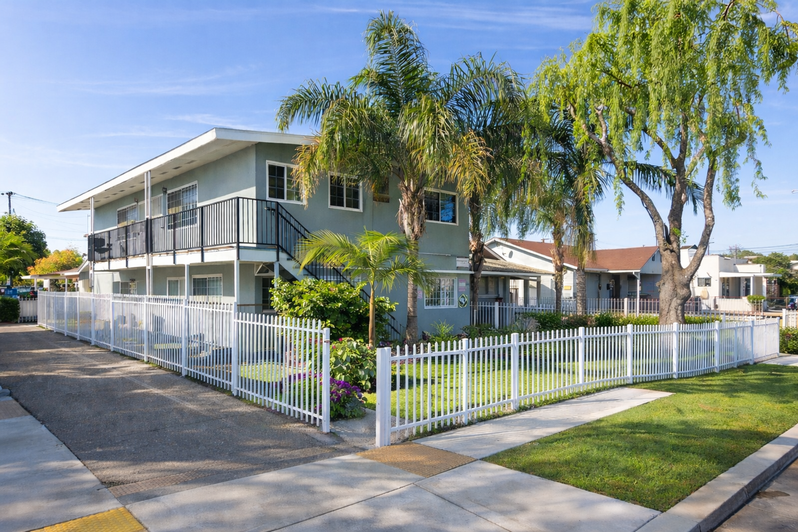 Los Angeles Apartment: 1018 W. 103rd Street