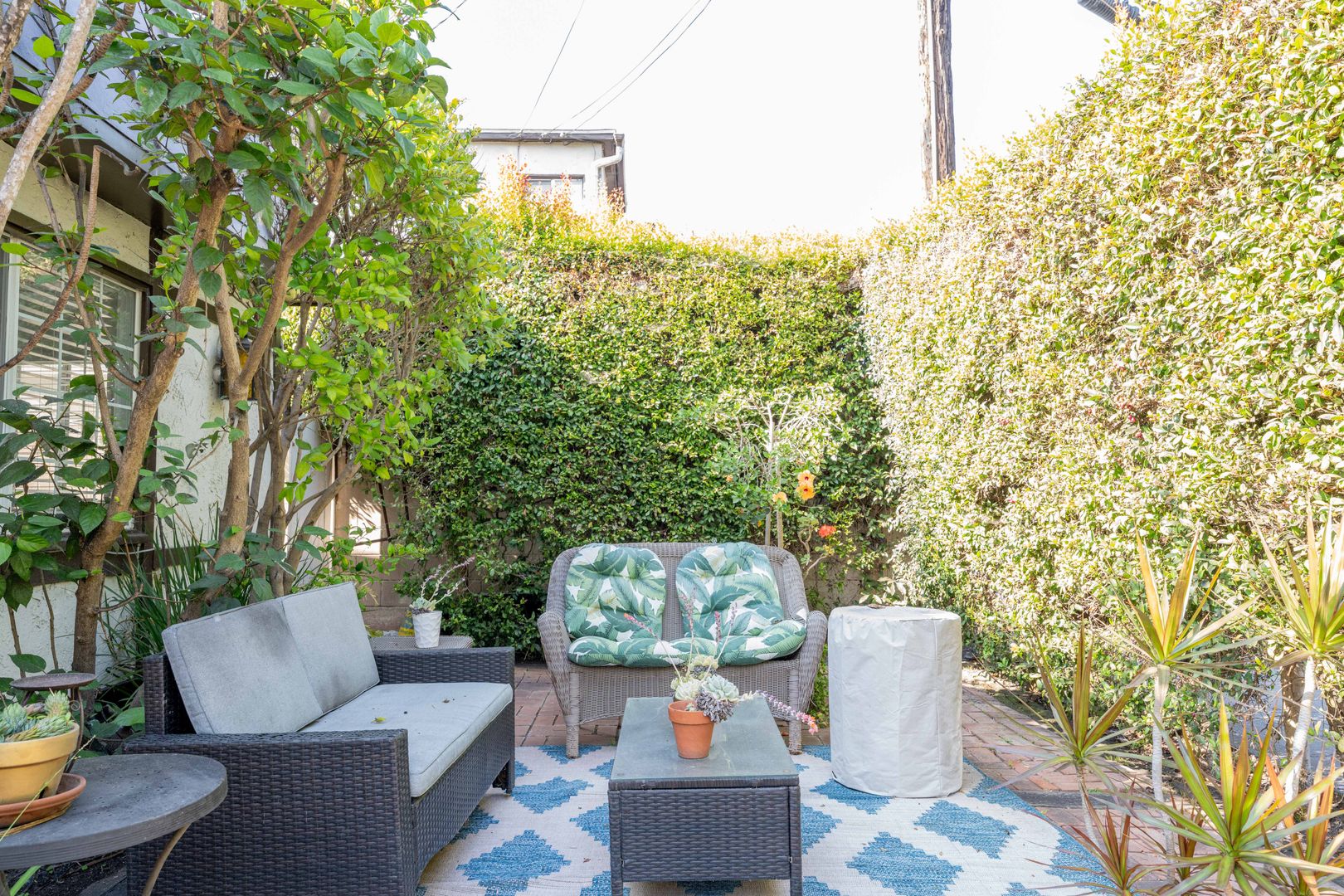 property for rent #7