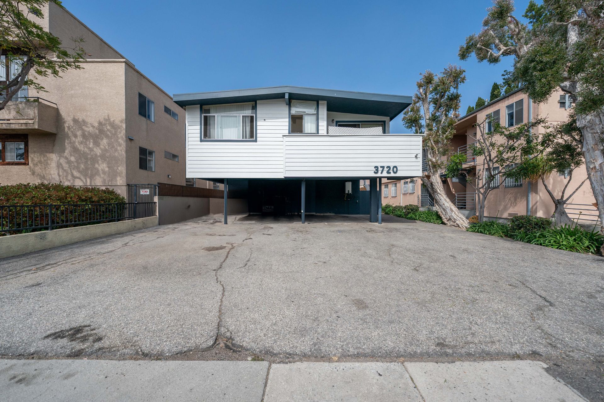 property for rent #5