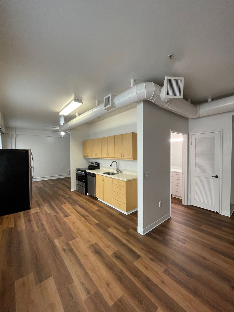 San Diego Apartment: 1041-1045 6th Ave.