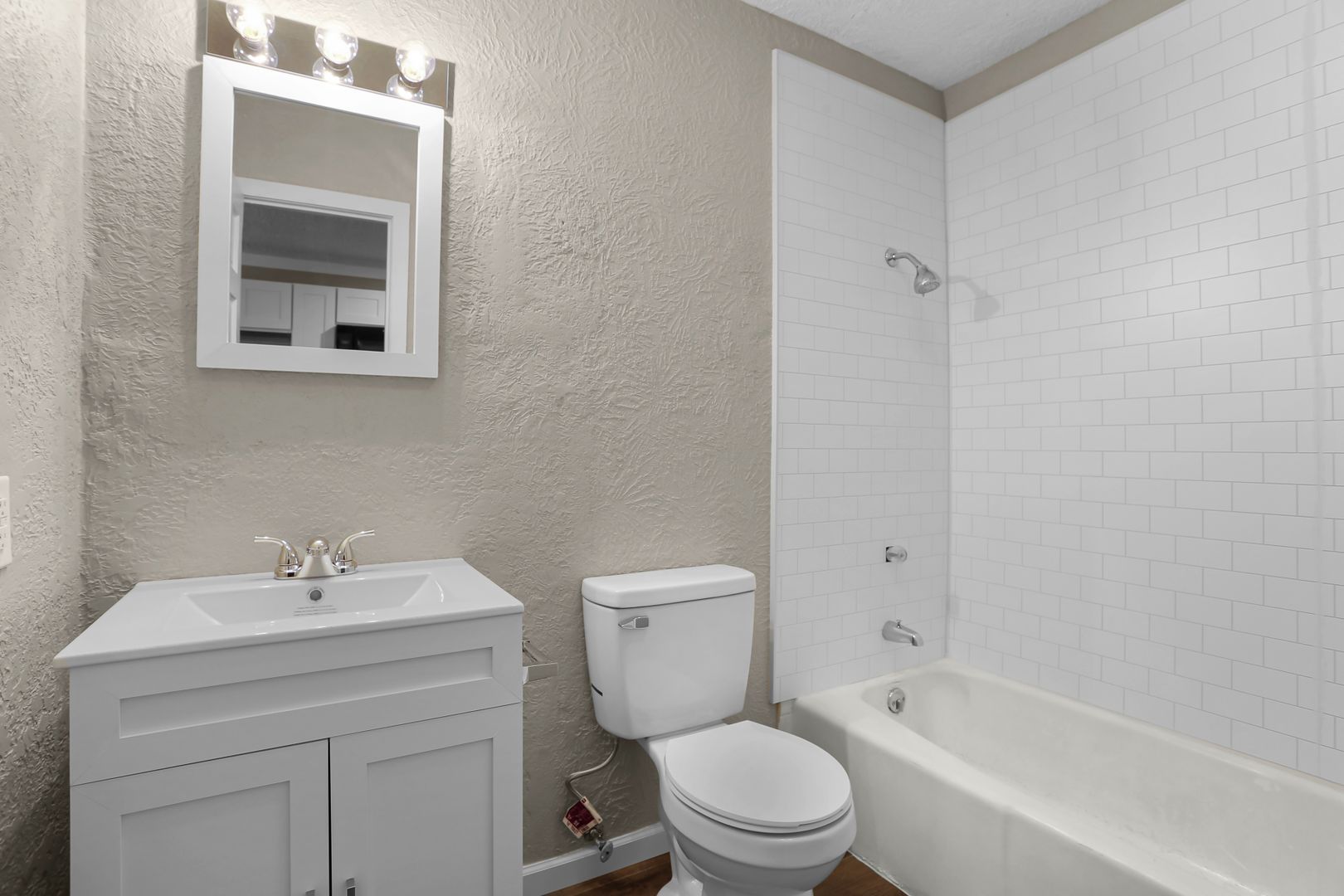 Bonne Terre Apartment: 7036 Raider Road