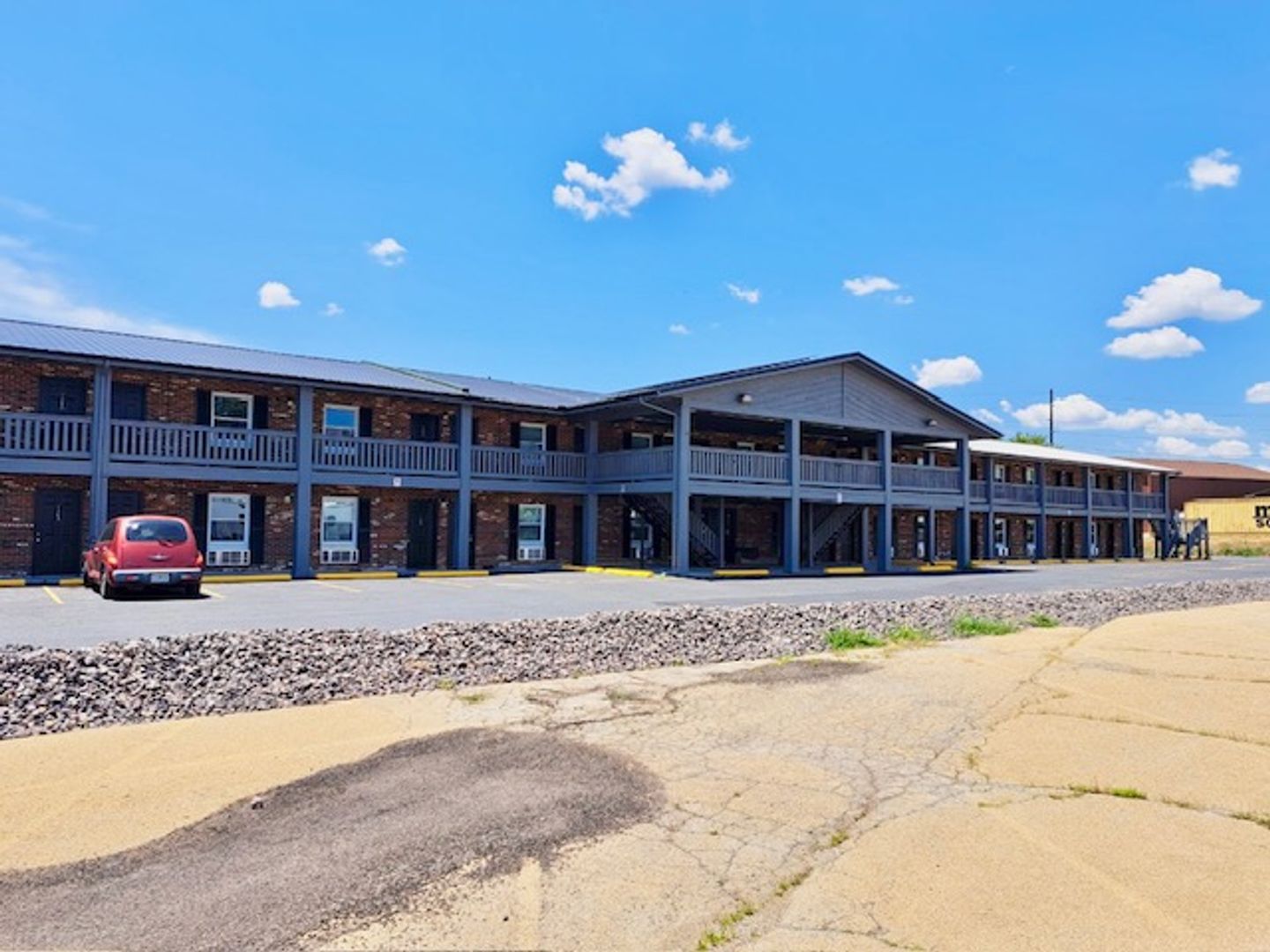 Bonne Terre Apartment: 7036 Raider Road