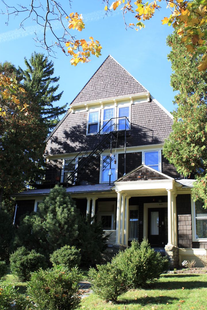 Ithaca Apartment: 510 E Seneca Street