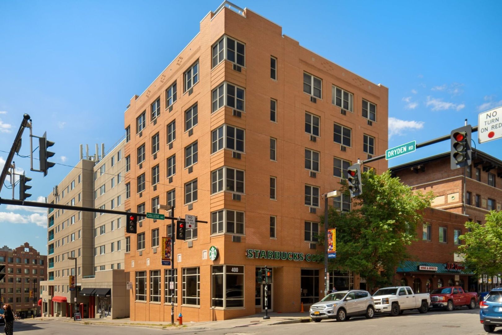 Ithaca Apartment: 400 College Avenue