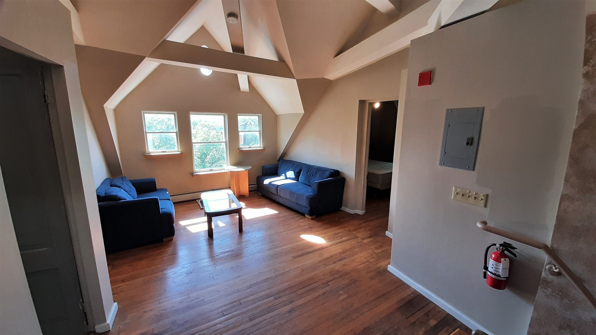 Ithaca Apartment: 119 Stewart Ave