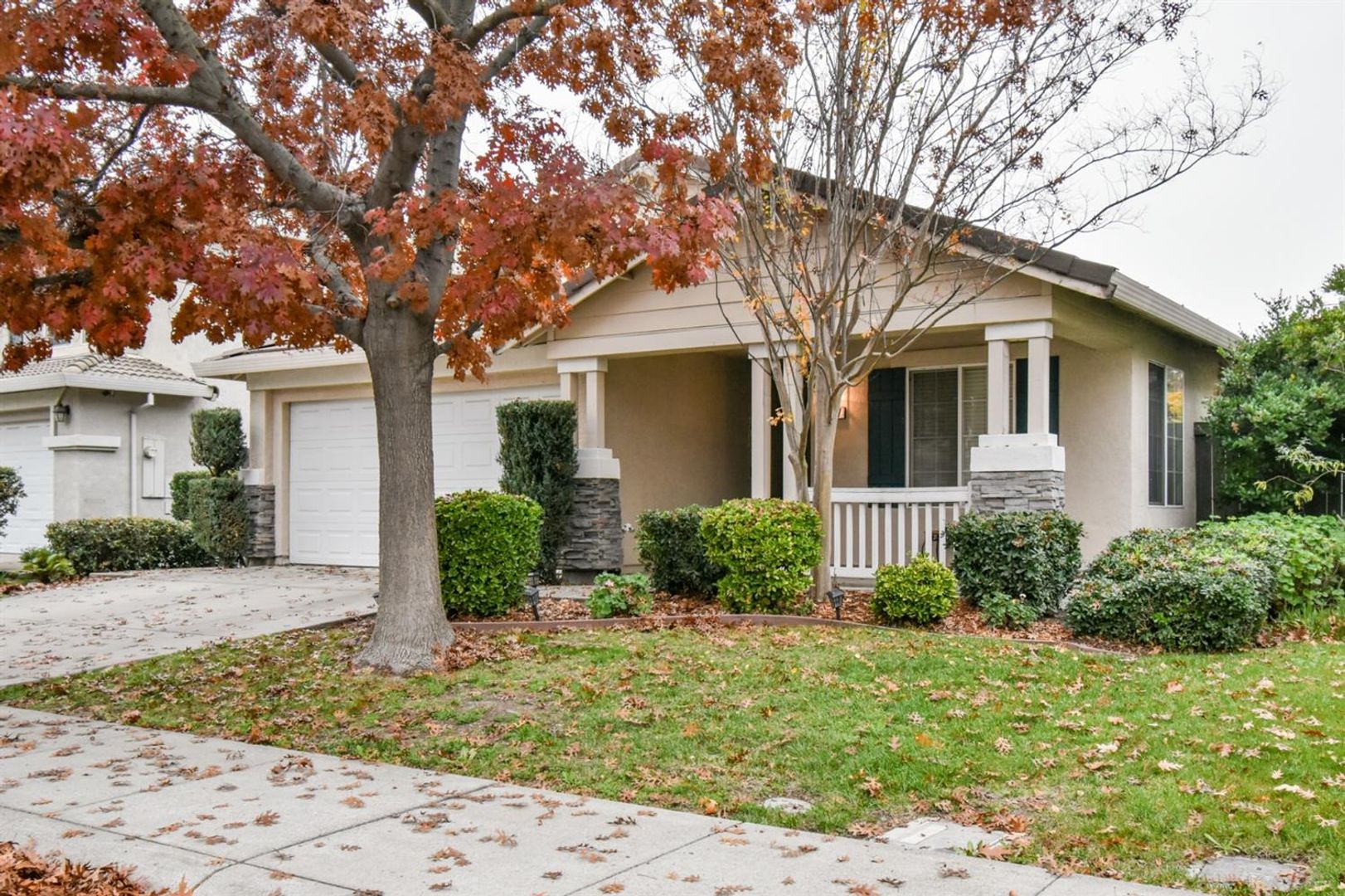 Sacramento House: 2067 Moonstone Way