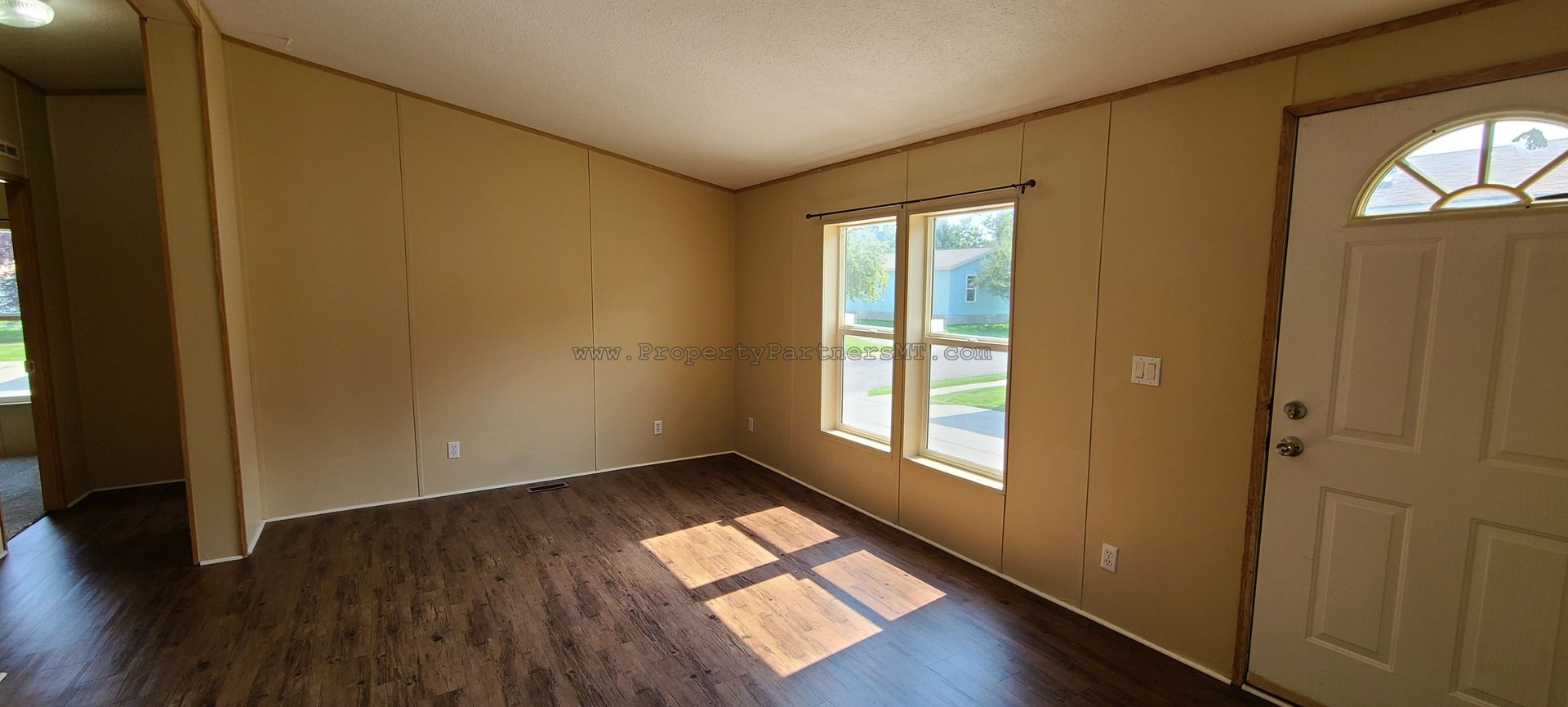 Discover this Recently Upgraded 3 Bed 2 Bath Modular House!