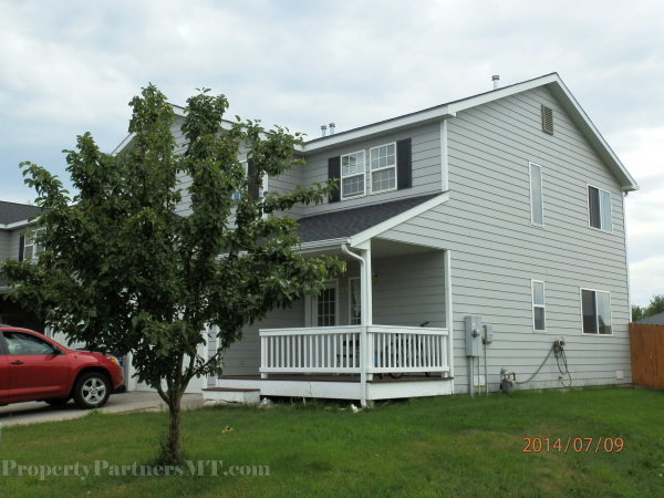 Bozeman House: 123 Michael Grove Ave