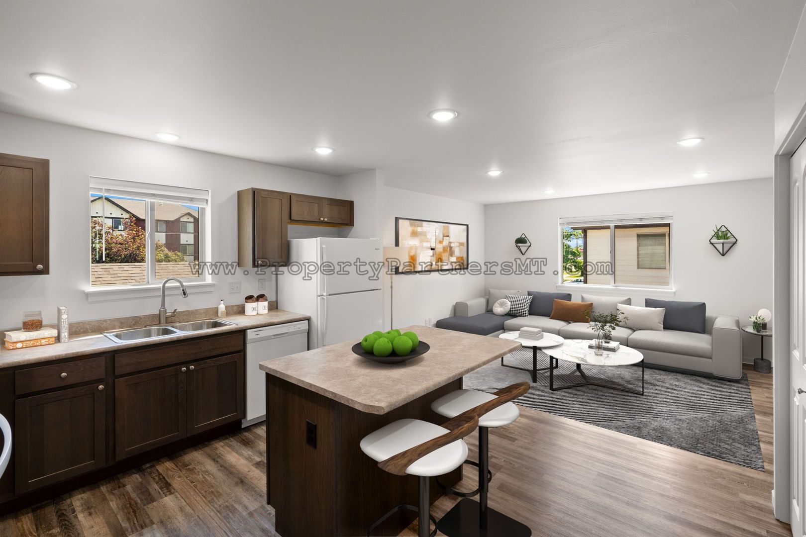 Belgrade Apartment: 605 Colorado St