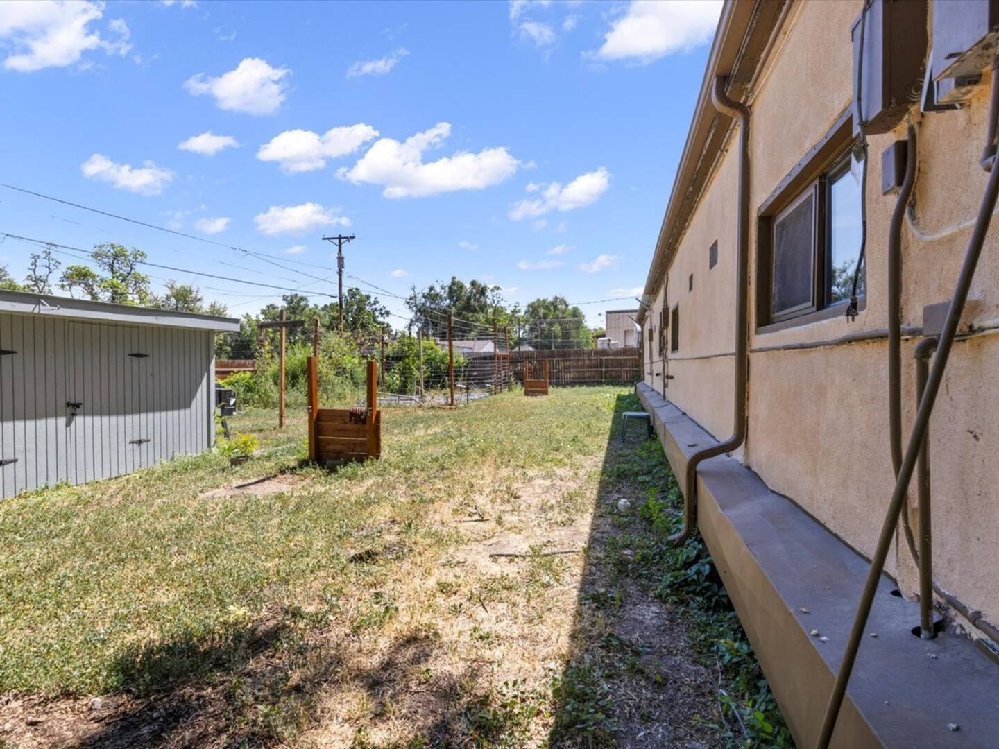 Canon City Apartment: 835 Bridge St.