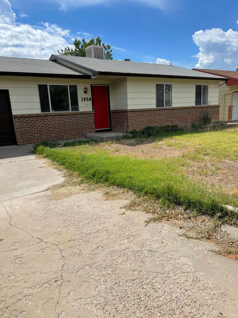 Canon City House: 1850 Central