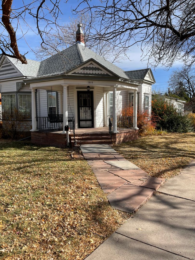 Canon City House: 502 Pike Ave