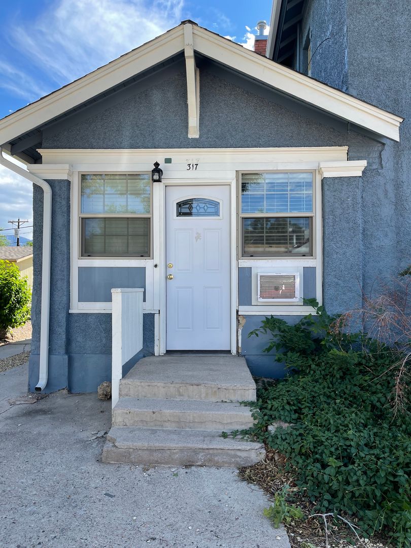 Canon City Apartment: 632 Harrison