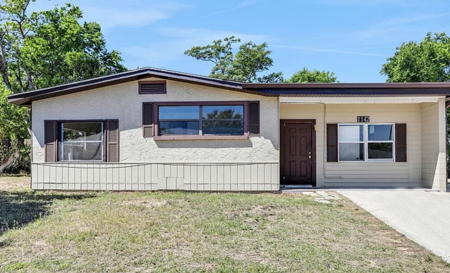 Daytona Beach House: 1142 Berkshire Road