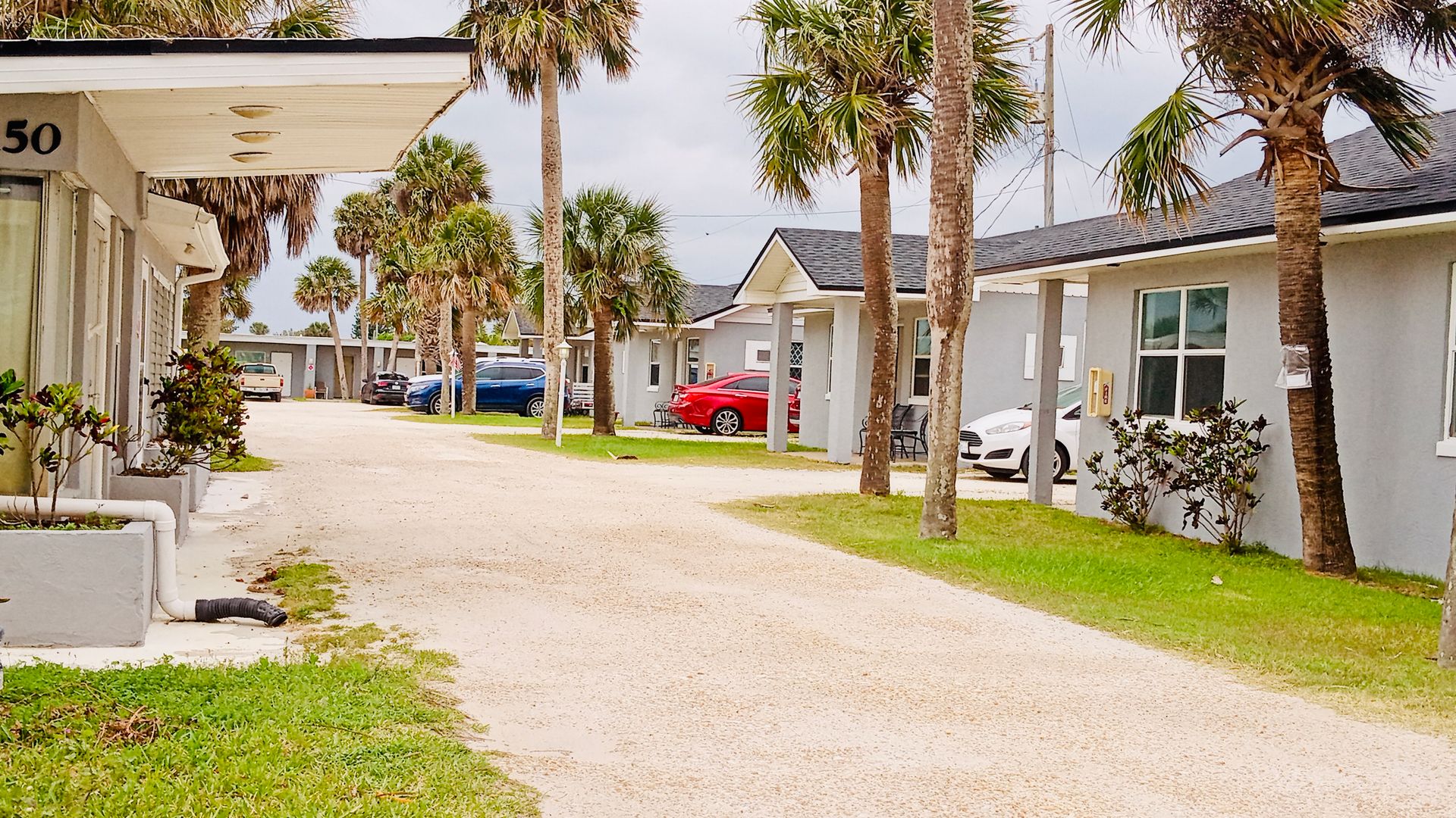 Daytona Beach Apartment: 3150 South Atlantic Avenue