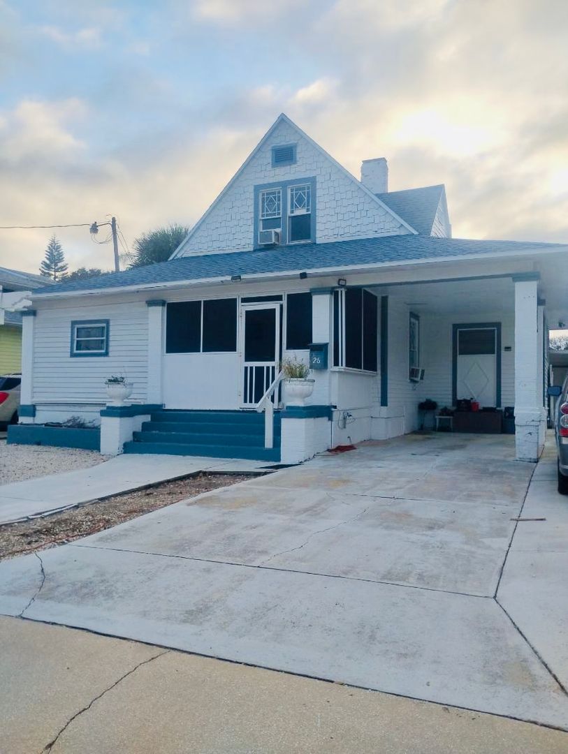 Daytona Beach Apartment: 26 South Oleander Avenue