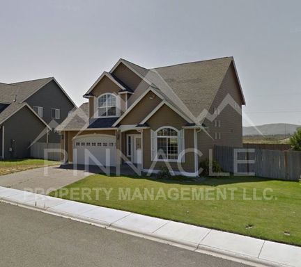 4 Bedroom Ellensburg Home – photo 1