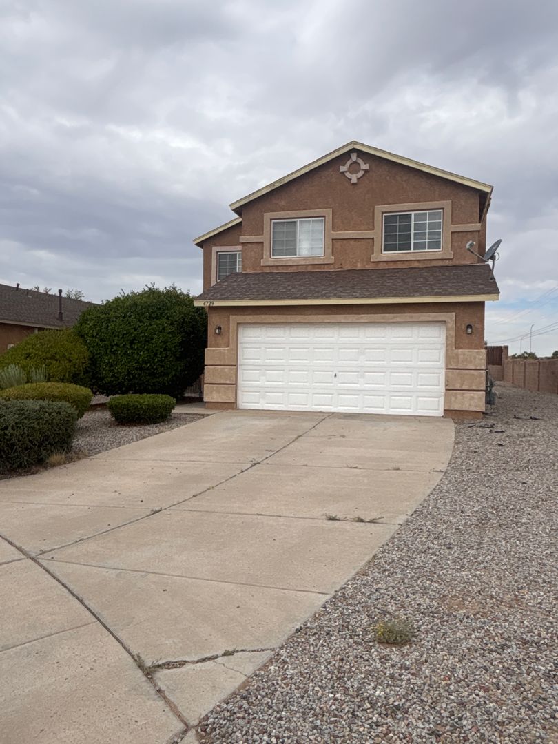 Rio Rancho House: 4729 Chesapeake Place NE