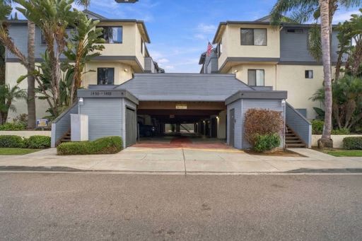 Newly Refreshed 2-Bedroom in Condo in Imperial Beach! – photo 1