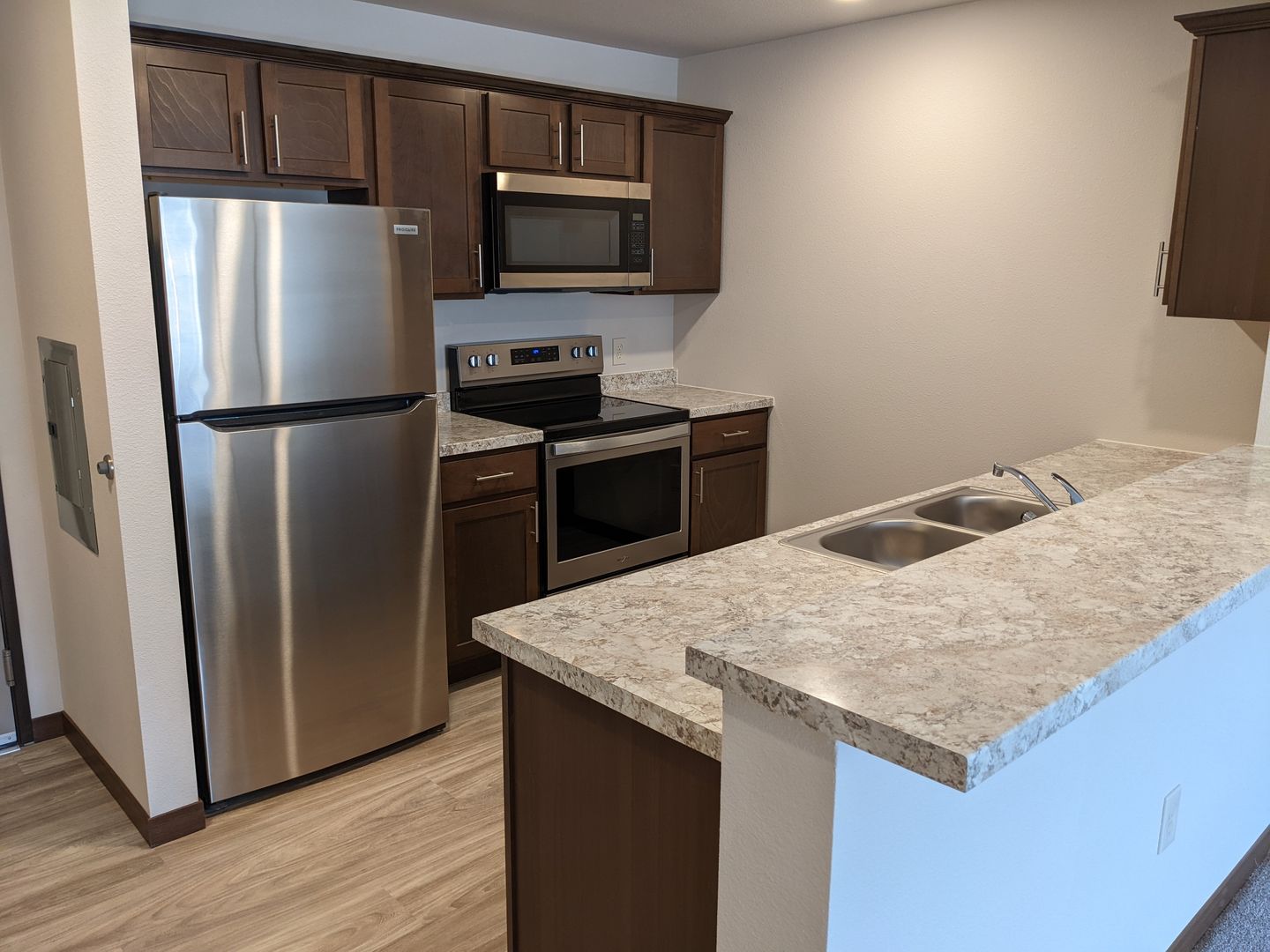 Belle Plaine Apartment: 1221 Enterprise Drive