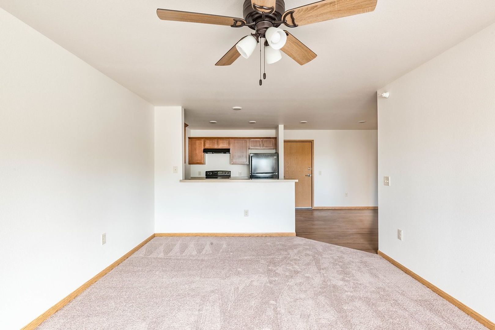 2337 Pioneer Rd, 207, Fergus Falls, MN 56537