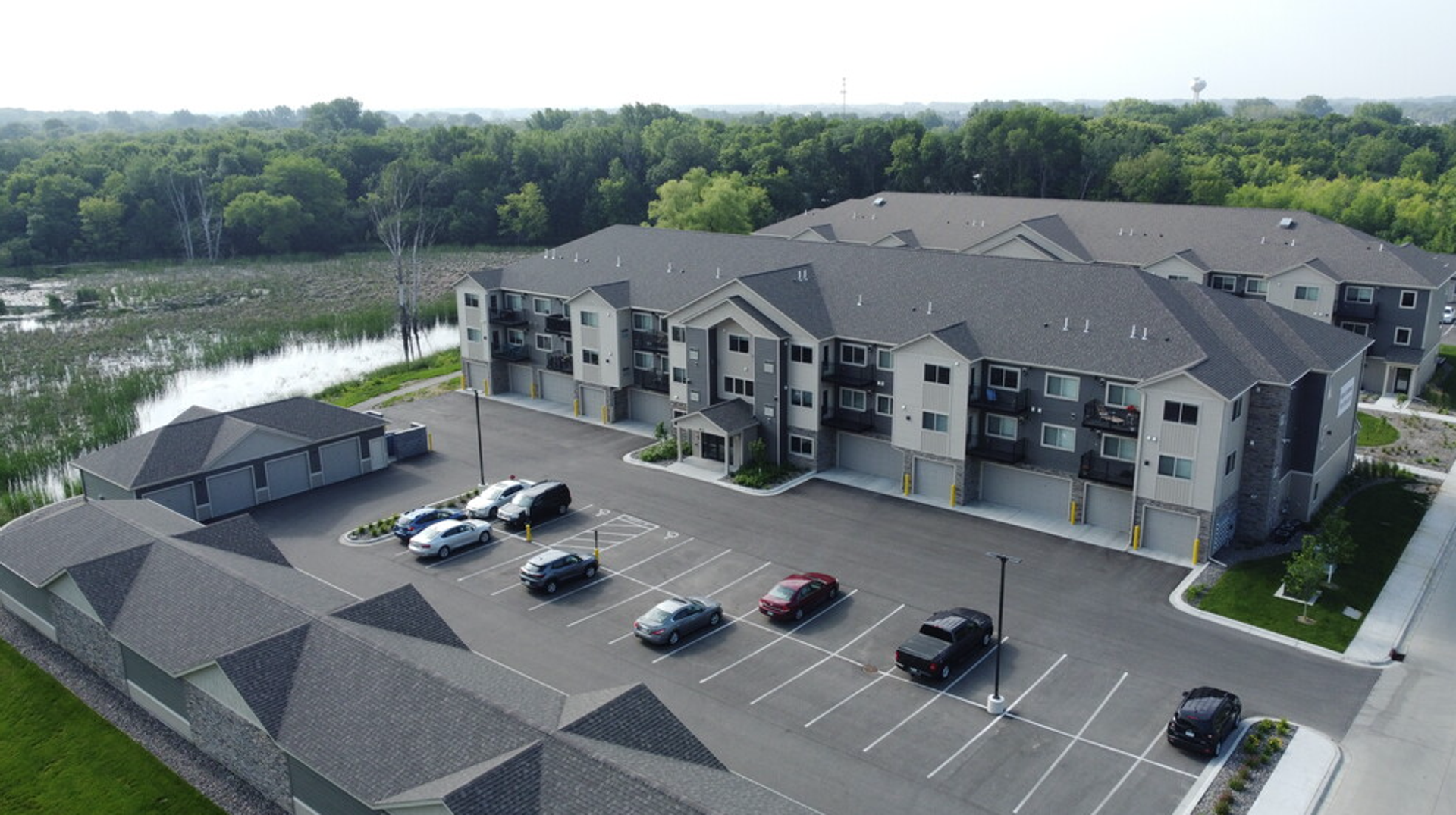 Buffalo Apartment: 917 Willems Way