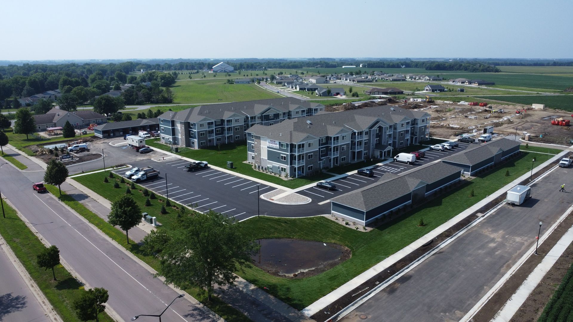 New Ulm Apartment: 905 North Highland Ave.