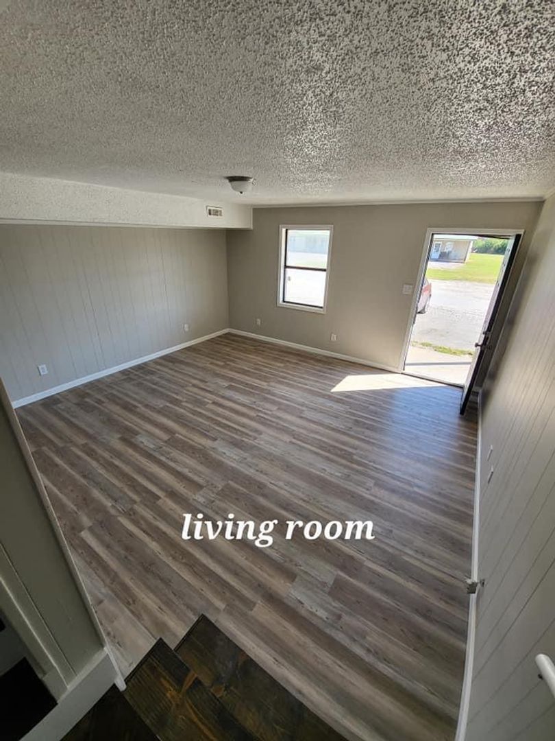 Corinth Apartment: 3200 Proper Street Apt. 68